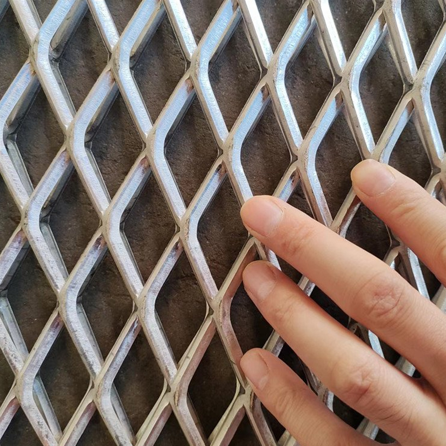 Expanded Steel Diamond Mesh